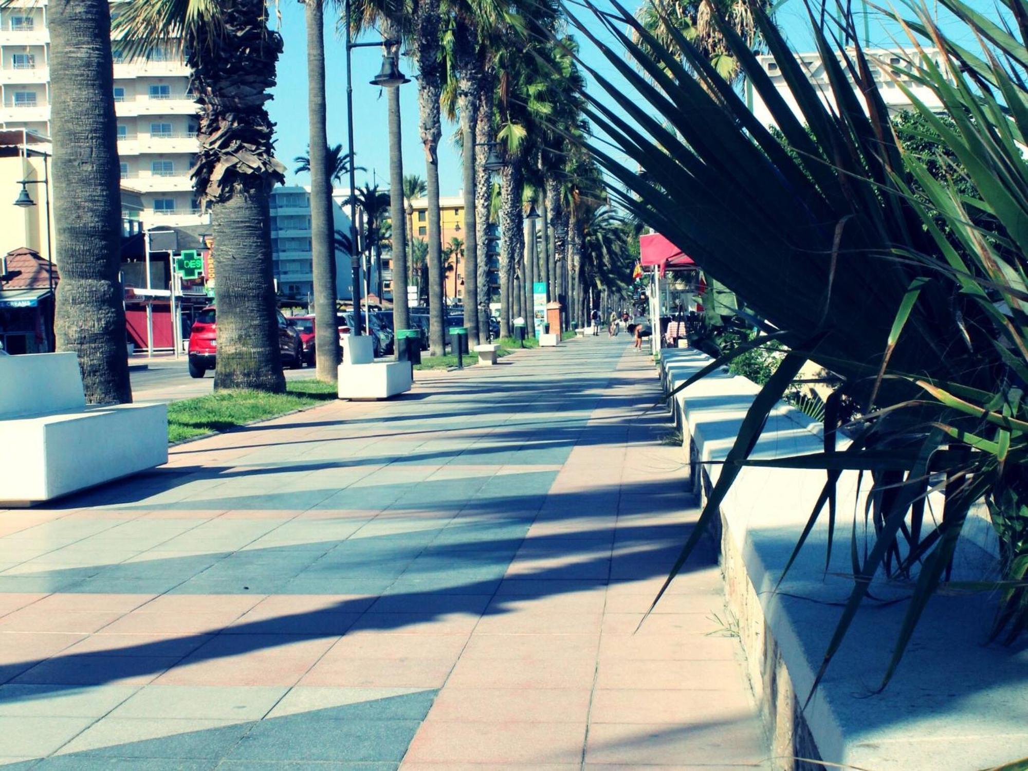 Esplendido Apartamento A Pie De Playa En Torremolinos Daire Dış mekan fotoğraf